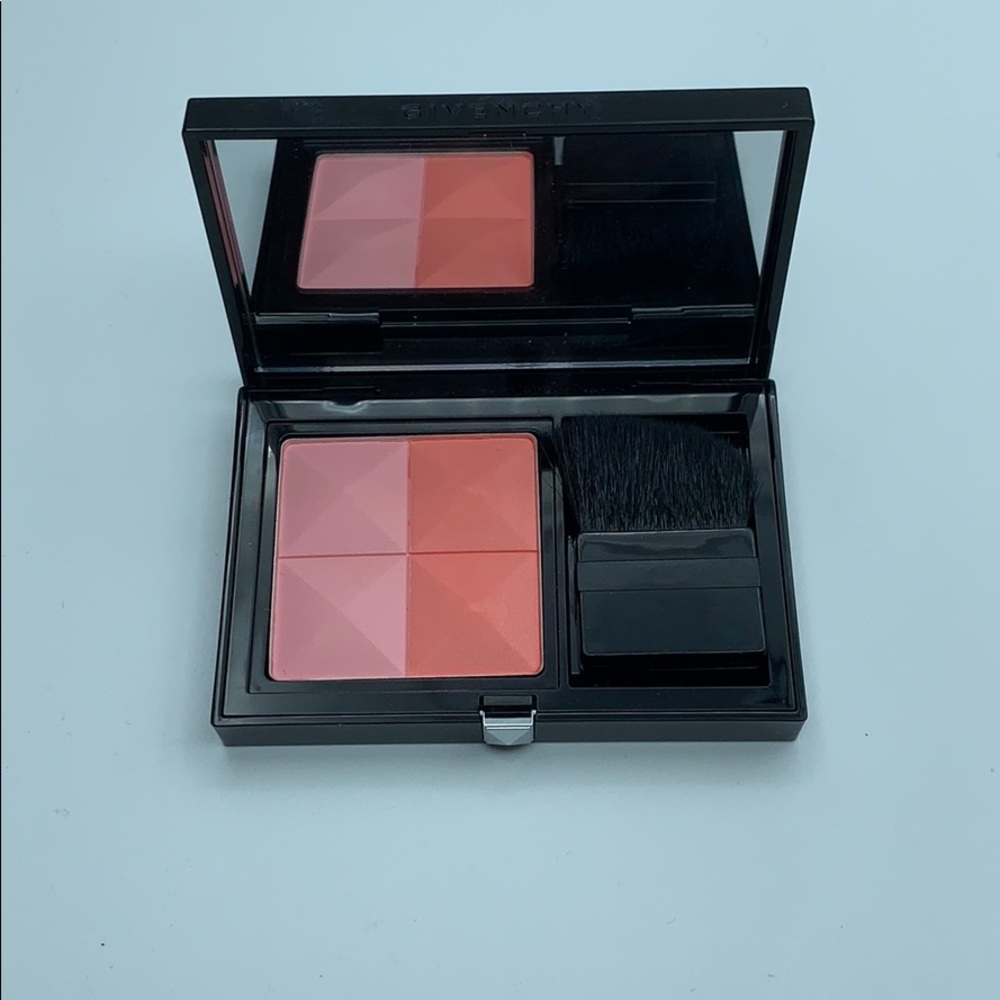 Given by PRISME BLUSH blush duo-03 spice